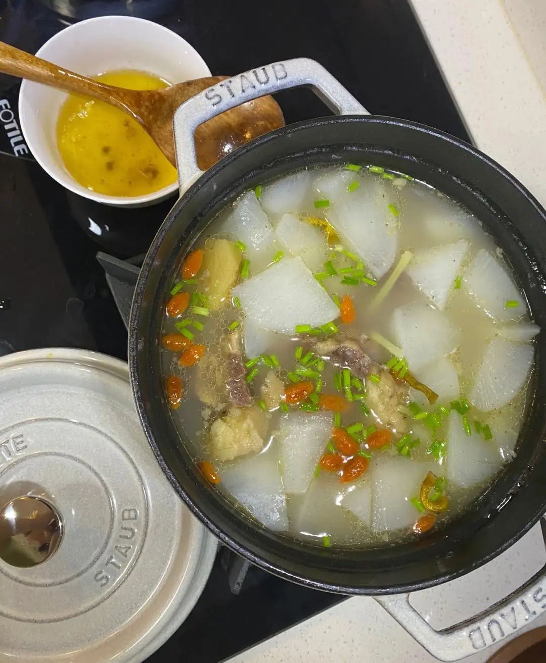 包含牛尾巴炖萝卜的功效与作用的词条
